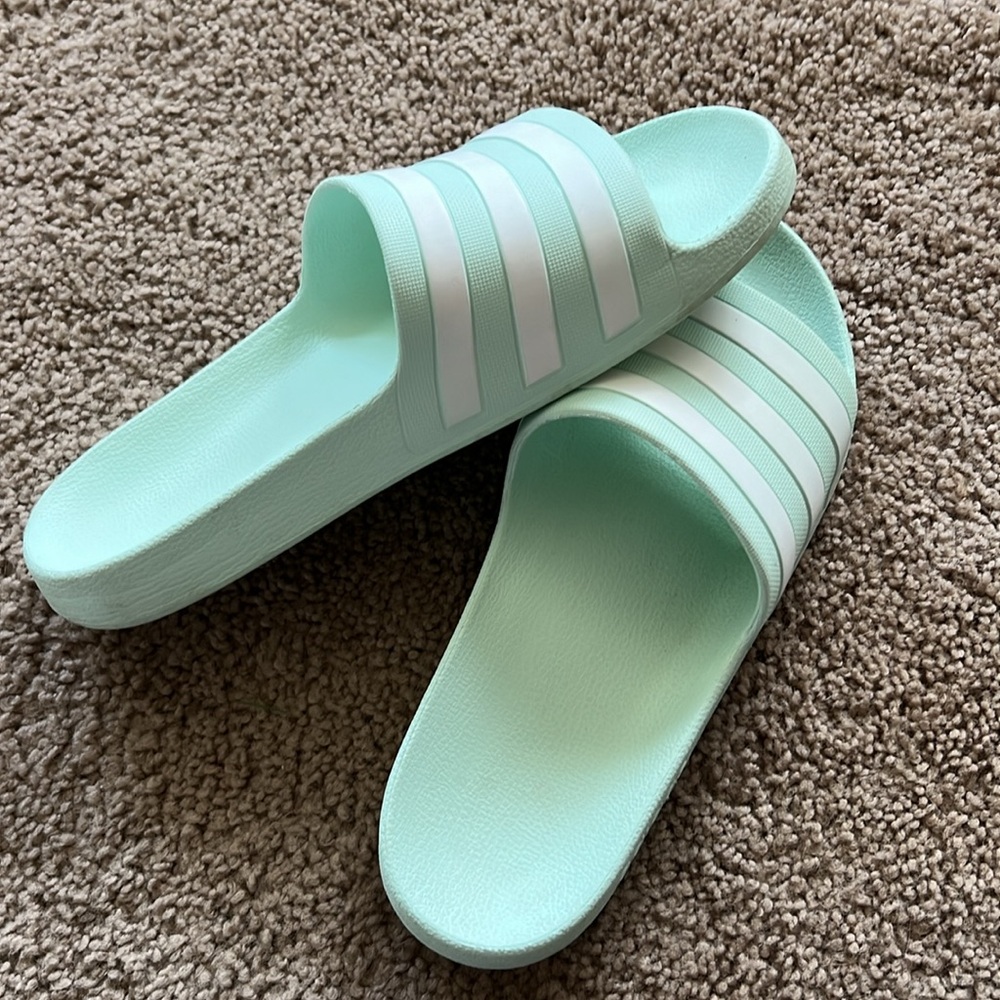Adidas Adilette Women’s Slides